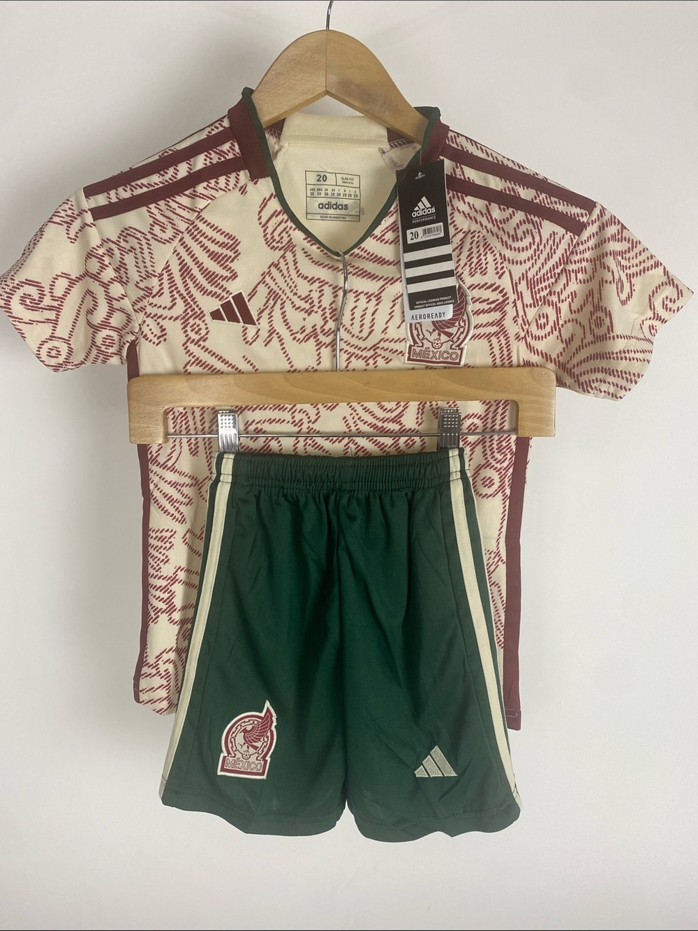 Kids Mexico 22/24 Away  Jersey And Shorts Kit Set Size 20 NWT
